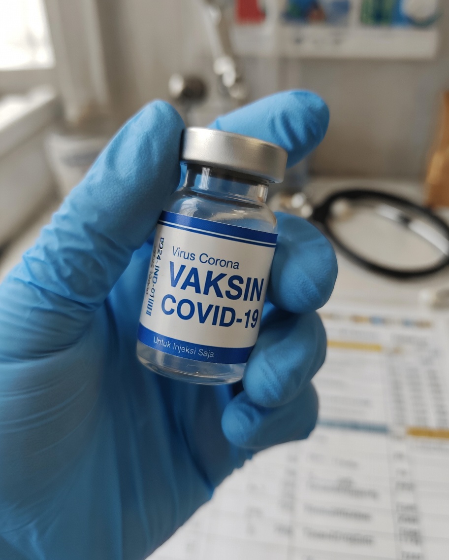 Apa yang Ditemukan Studi Besar terhadap 46 Juta Orang Dewasa tentang Serangan Jantung dan Stroke Setelah Vaksinasi COVID-19