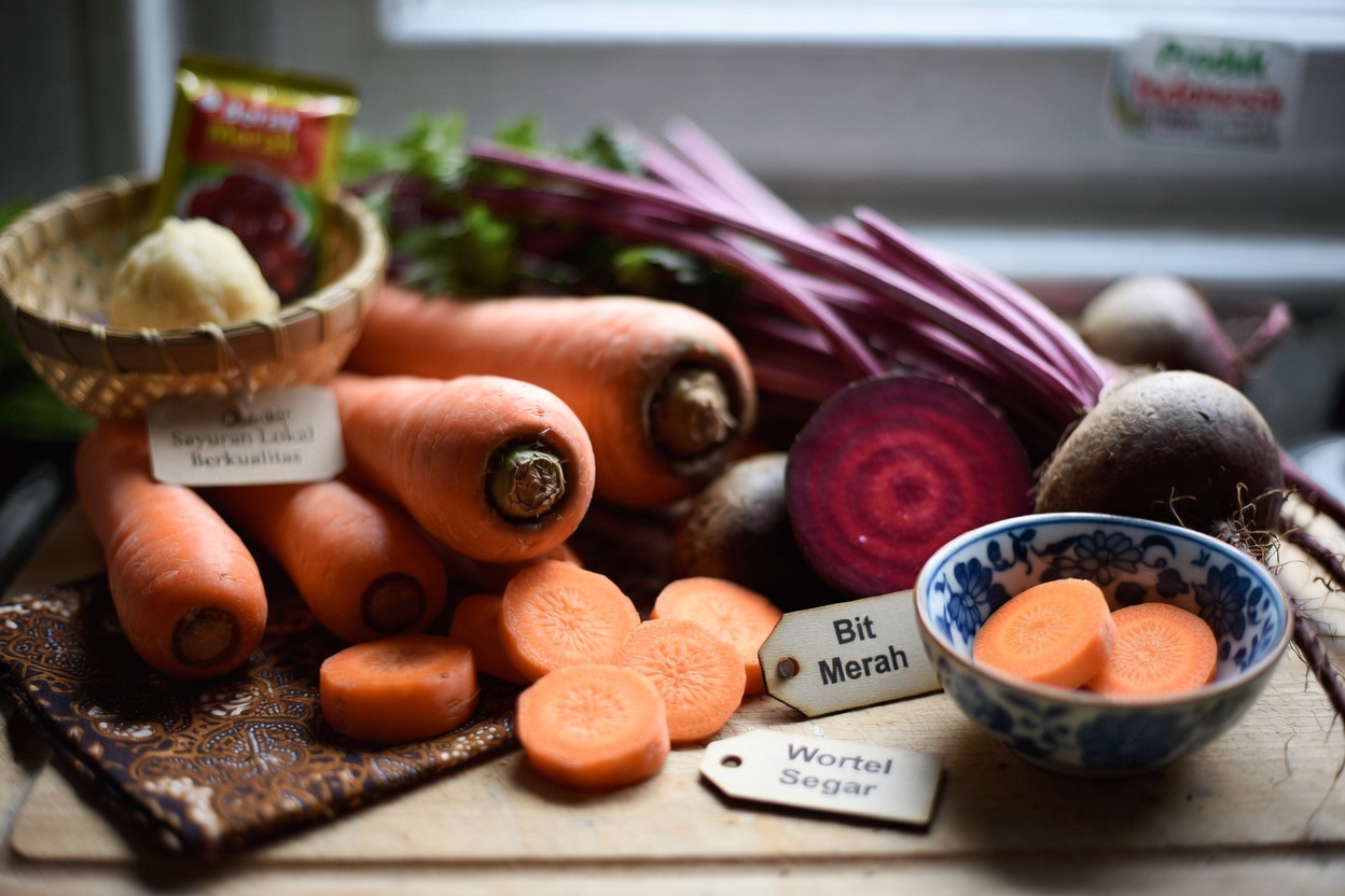 Temukan 4 Jus Alami yang Dapat Dinikmati Lansia untuk Mendukung Kesehatan Penglihatan dan Daya Ingat Semalaman