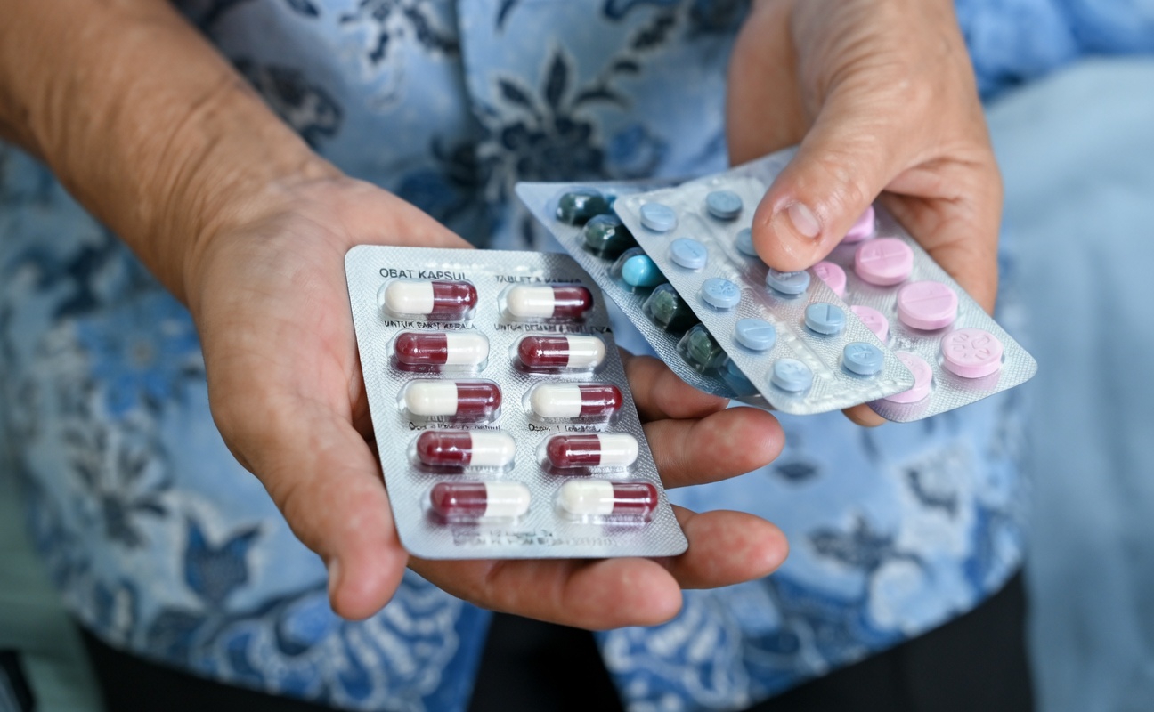 5 Obat yang Umum Dijual Bebas dan Didekati Dokter dengan Kehati-hatian Ekstra – Serta Mengapa Anda Mungkin Juga Perlu Waspada