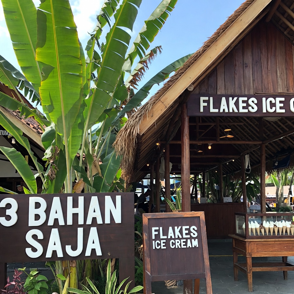 Es Krim Flakes dengan 3 Bahan Sederhana